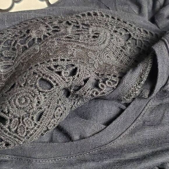 Eyeshadow 2x Black Cold Shoulder Blouse - Picture 5 of 8